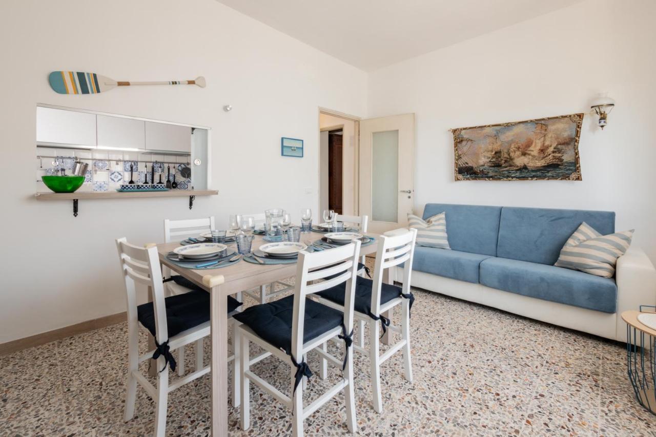 Apartamento La Casa Al Mare One Step From The Beach Fano Exterior foto