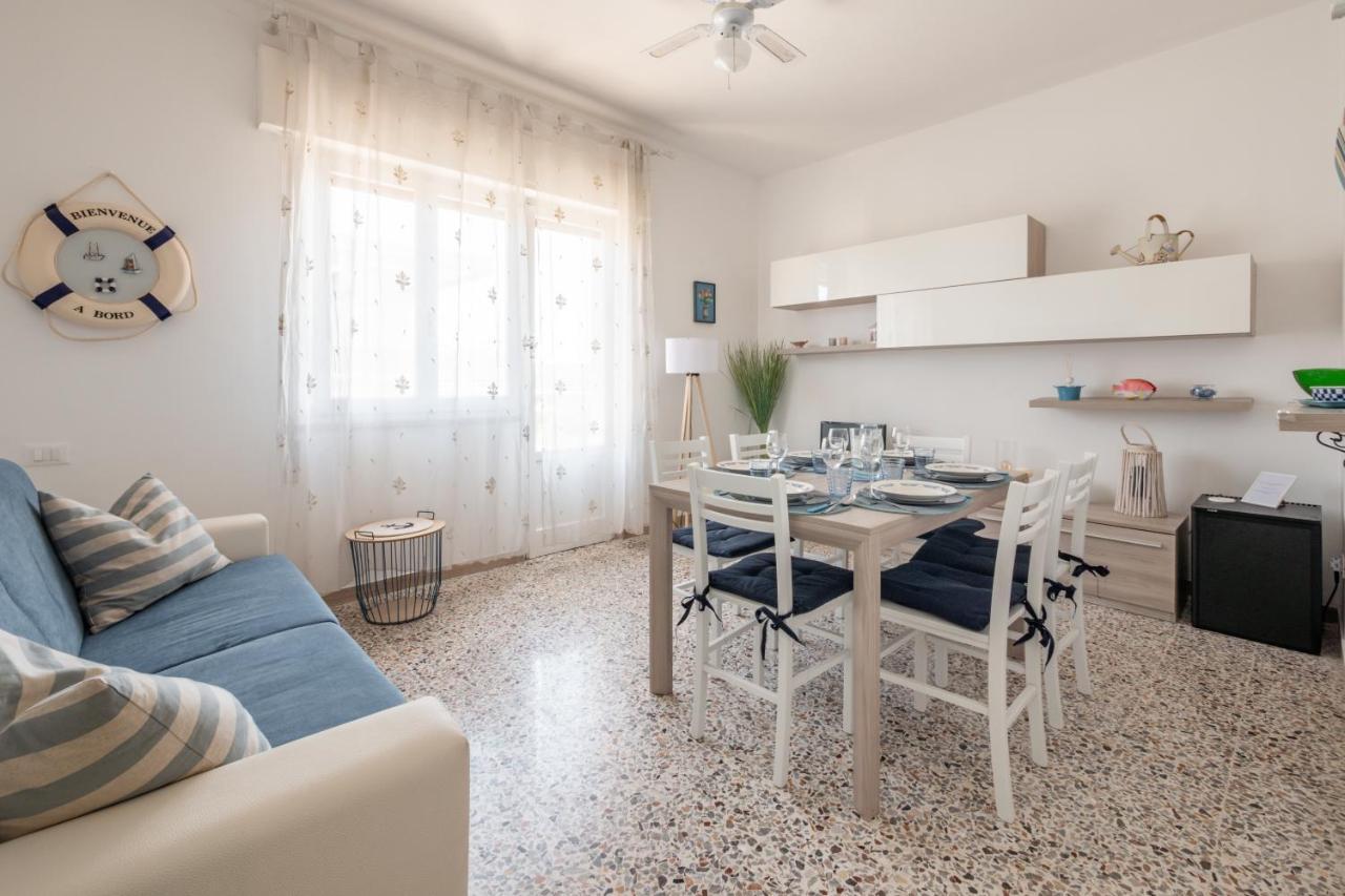 Apartamento La Casa Al Mare One Step From The Beach Fano Exterior foto